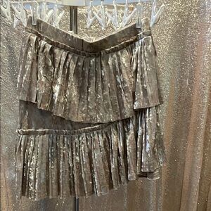 Listicle Pleated Velvet Tiered Mini Skirt - Taupe NWOT